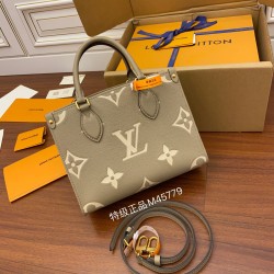 M45779OnTheGo Small Handbag