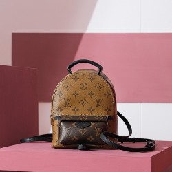  M44872Nicolas Ghesquiere Backpack