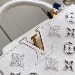  M22863Capucines MM Handbagssize：31.5x20x11cm