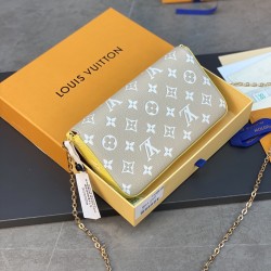 M81359 POCHETTE FLICIE Chain Bag