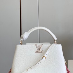  M22122Capucines Capushell MM Handbagsize：31.5x20x11cm