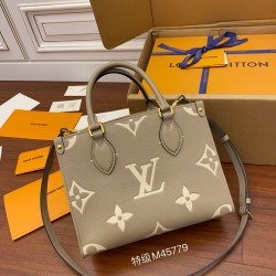 M45779OnTheGo Small Handbag