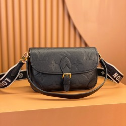 DIANE Handbag M46583 Black23x16x8.5CM