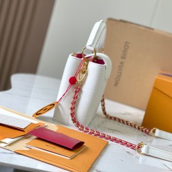  M22121Capucines Capushell Mini Tote Bag：22 x 14 x 7.5 厘米