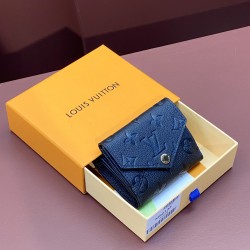 。M82133 CELESTE Wallet
