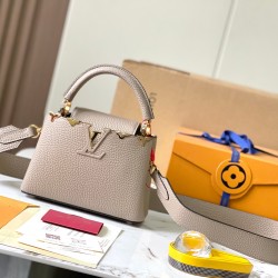 M23330Capucines Mini HandbagSize：21 * 14 * 8Cm