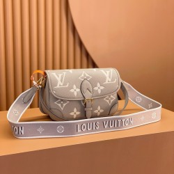 DIANE Handbag M46583 Gray：23x16x8.5CM