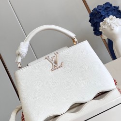  M22122Capucines Capushell MM Handbagsize：31.5x20x11cm
