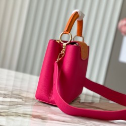 N82904/M48865Capucines ostrich print handbag Size:27 * 18 * 9 cm
