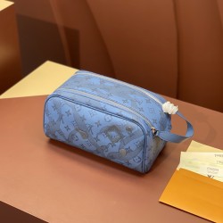 M82337Damier Graphite Cosmetic Bagsize：28x15x16.5cm