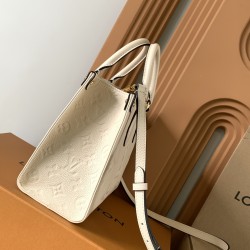  M46569OnTheGo Small Handbag