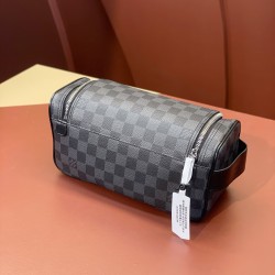 47625Damier Graphite Clutch Bag 