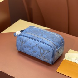 M82337Damier Graphite Cosmetic Bagsize：28x15x16.5cm