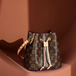 M46581 Néonoé BB Bucket Bag