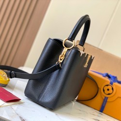  M23332Capucines Medium HandbagSize：31.5 * 20 * 11Cm