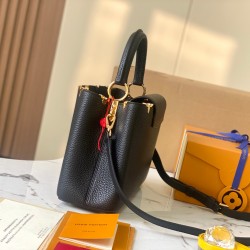  M23332Capucines Small HandbagSize：31.5 * 20 * 11Cm