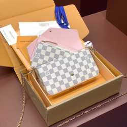 M63106  Felicie Handbag21.0 x 11.0 x 2.0。