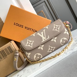 M82211 WALLET ON CHAIN IVY Handbag:23x12x4.3CM