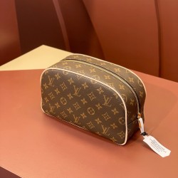 47527Damier Graphite Cosmetic Bag：25.5 x 17.0 x 9.0 cm
