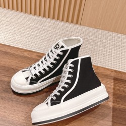 Embroidered Canvas Shoes