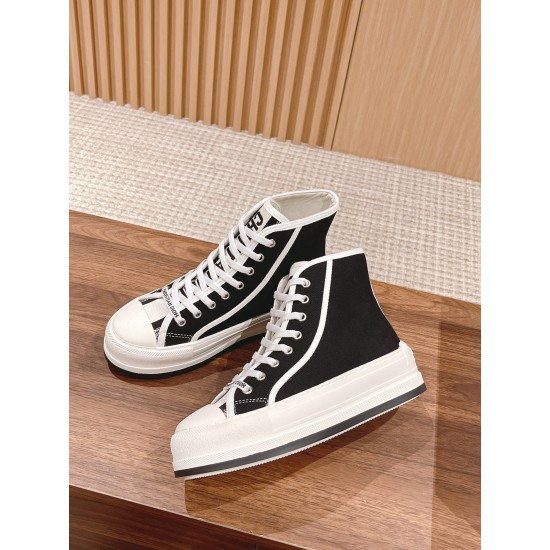 Embroidered Canvas Shoes Embroidered Canvas Shoes