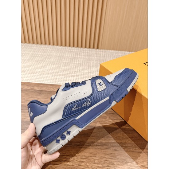 LV SNEAKERS