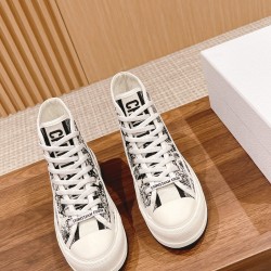 Embroidered Canvas Shoes