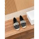 slippers slippers