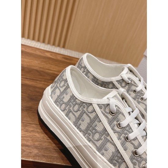 Embroidered Canvas Shoes Embroidered Canvas Shoes