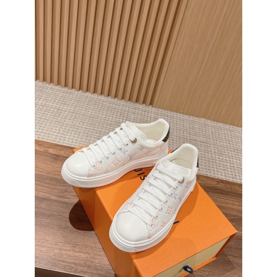 LV SNEAKERS