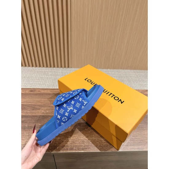 LV SLIPPERS