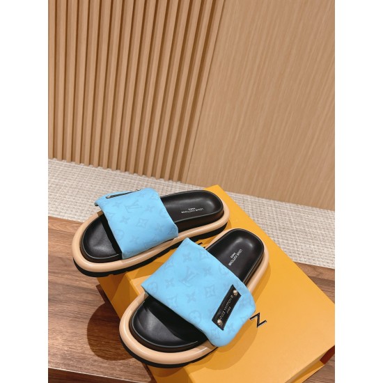 LV SLIPPERS