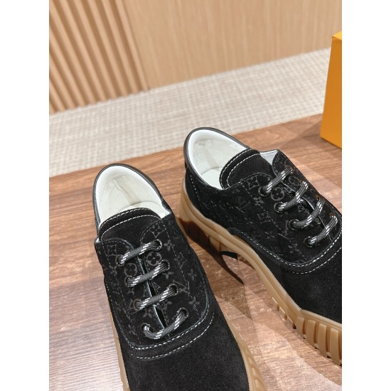 LV Sneakers