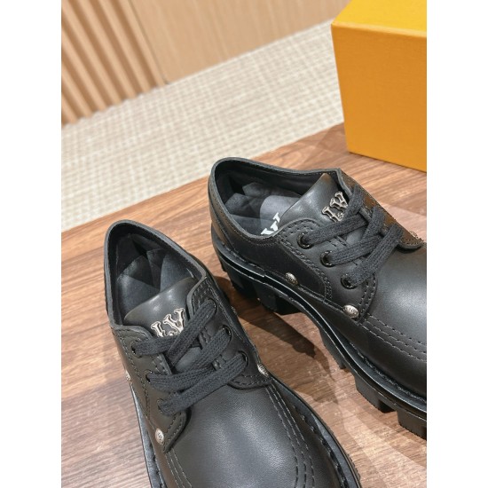 LV Sneakers