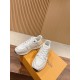 LV SNEAKERS
