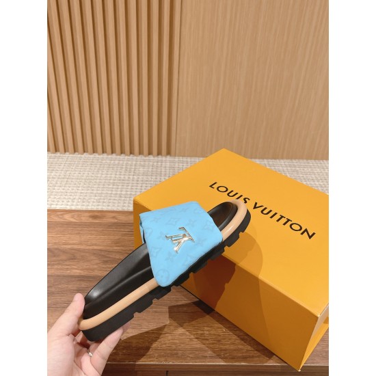 LV SLIPPERS