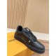 LV SNEAKERS