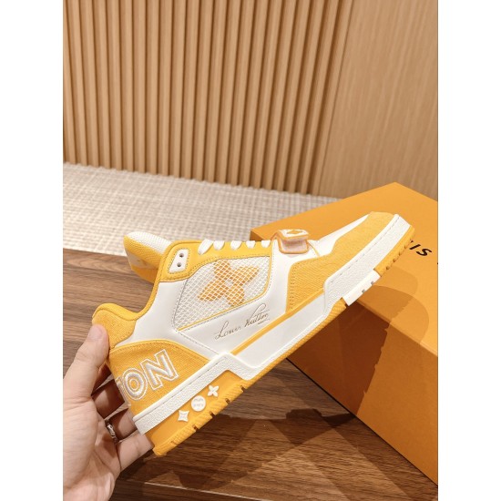 LV SNEAKERS