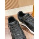 LV SNEAKERS