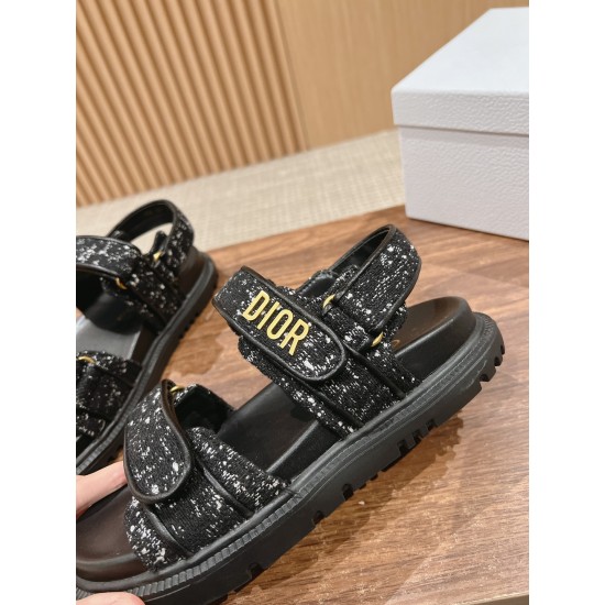 slippers slippers