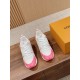 LV SNEAKERS