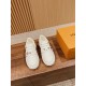 LV SNEAKERS