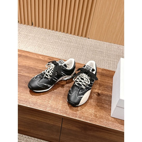 sneakers sneakers