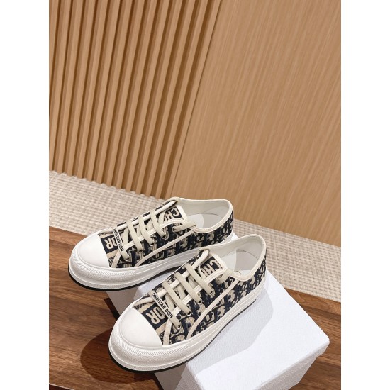 Embroidered Canvas Shoes Embroidered Canvas Shoes