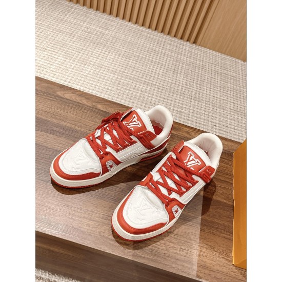 LV SNEAKERS