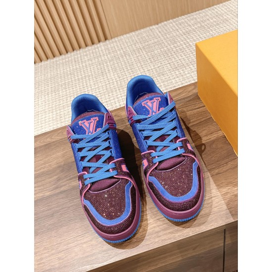 LV SNEAKERS