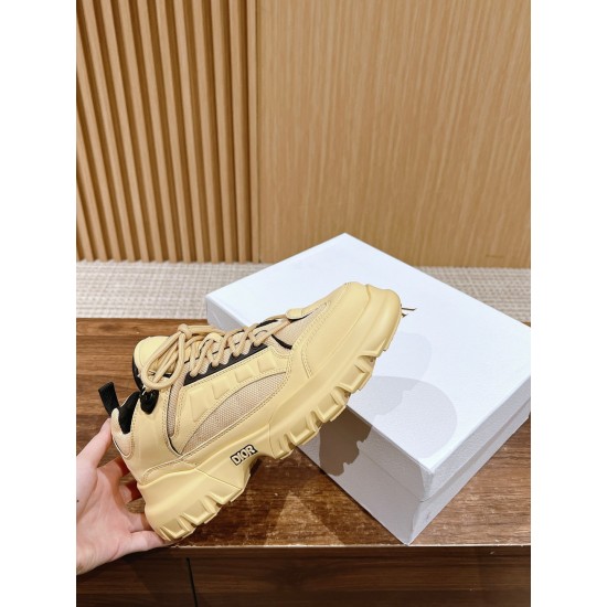 sneakers sneakers