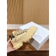 sneakers sneakers