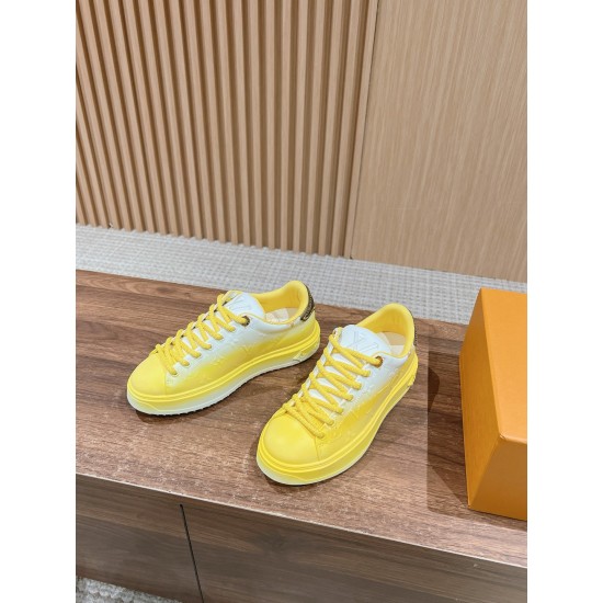 LV SNEAKERS