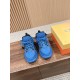 sneakers sneakers